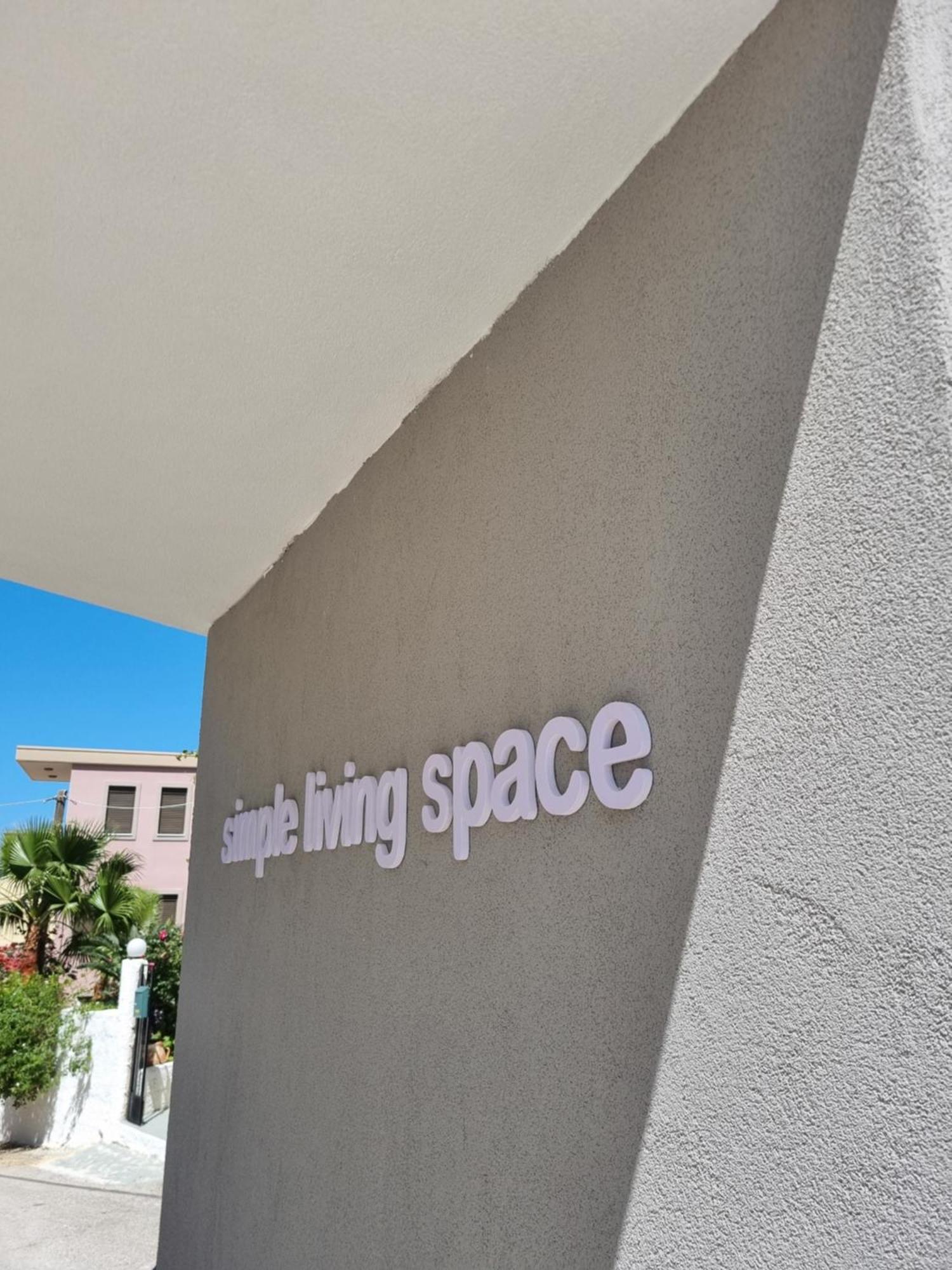 Eloque Simple Living Space Kato Daratso Exteriér fotografie