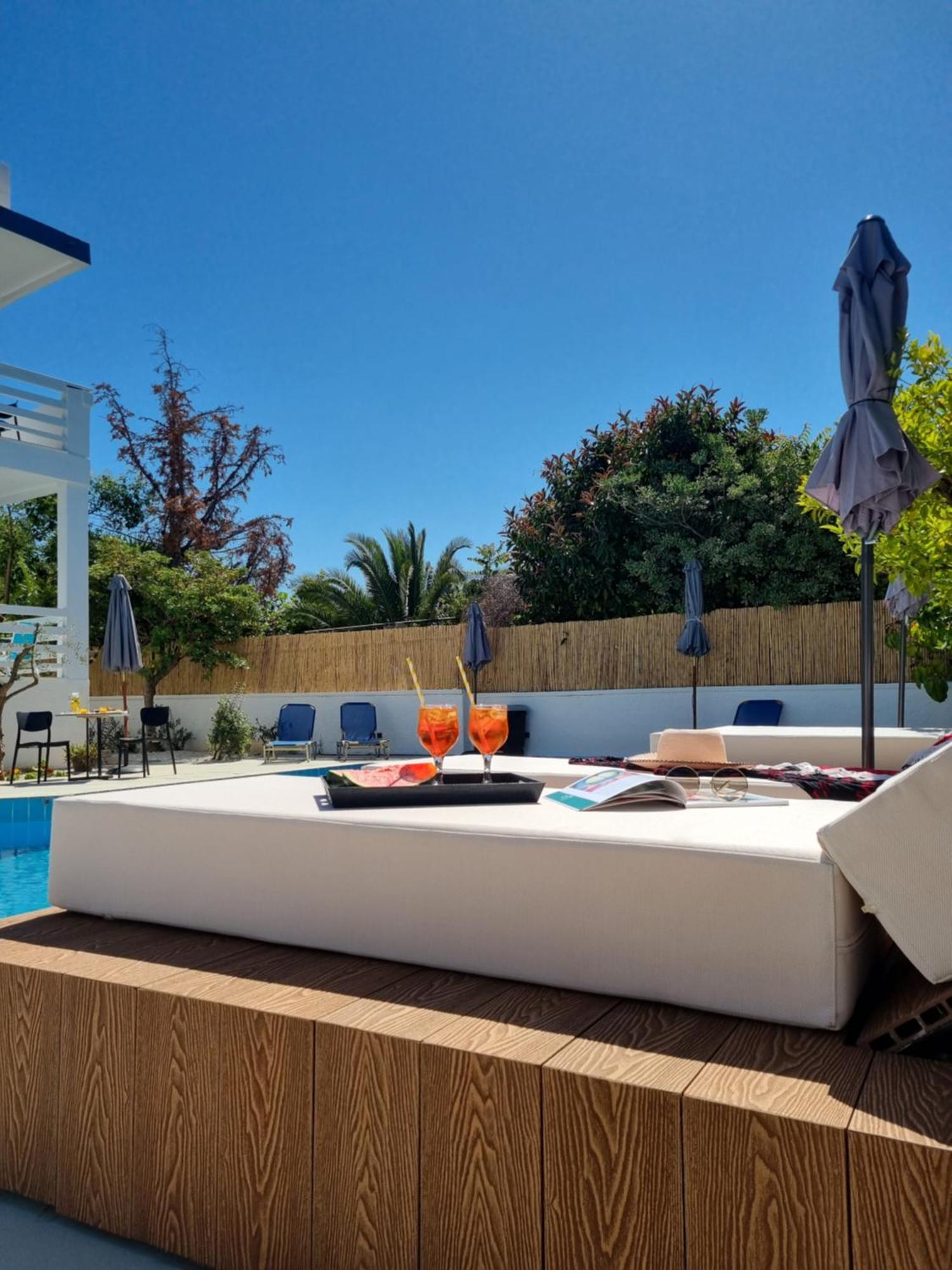 Eloque Simple Living Space Kato Daratso Exteriér fotografie