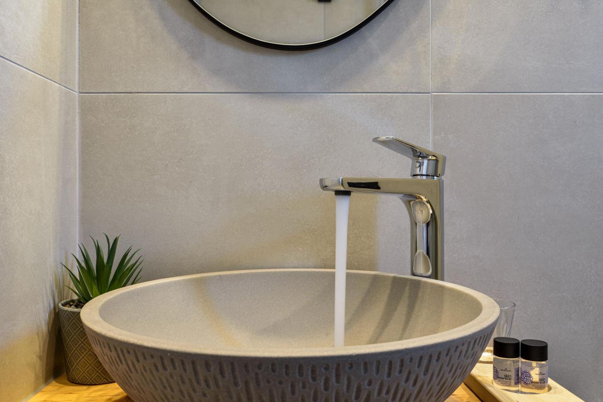 Eloque Simple Living Space Kato Daratso Exteriér fotografie